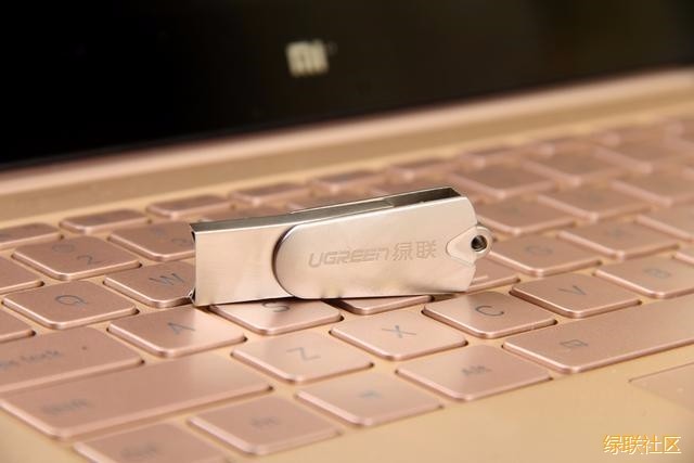 入手简评丨beats365二合一苹果手机优盘体验