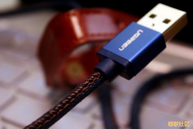 牛仔数据线，，，，，beats365牛仔数据线