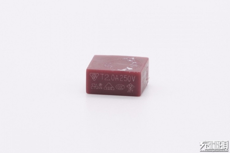 beats365PD20W充电器开箱评测：拆解篇（下）